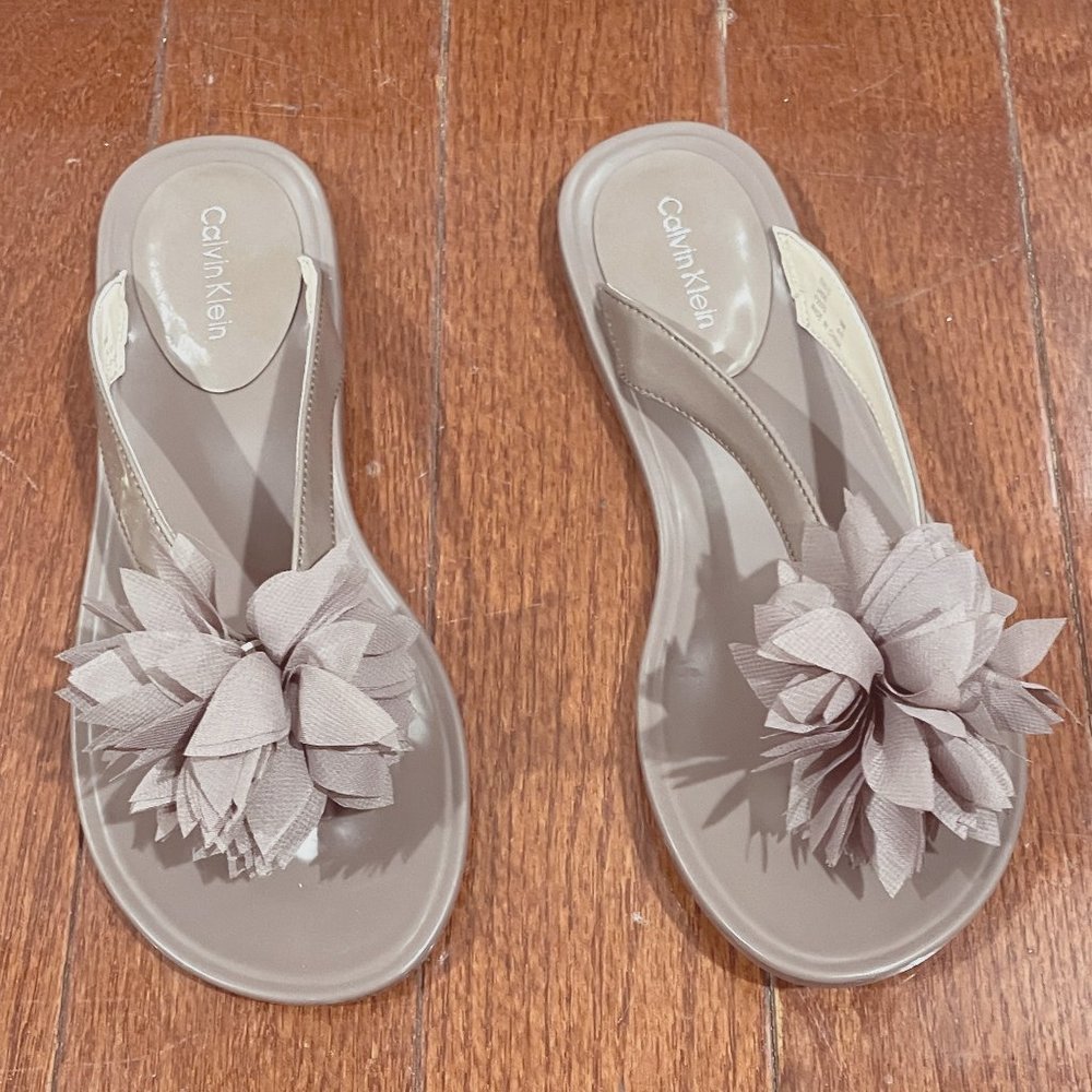 Calvin Klein Taupe Jelly Flip Flop Floral Sandal
